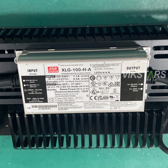 50W 100W 150W 200W 250W 300W Aluminum Fin LED Flood Lights IP65 Long Lifespan Good Quality LED High Mast Lights 4