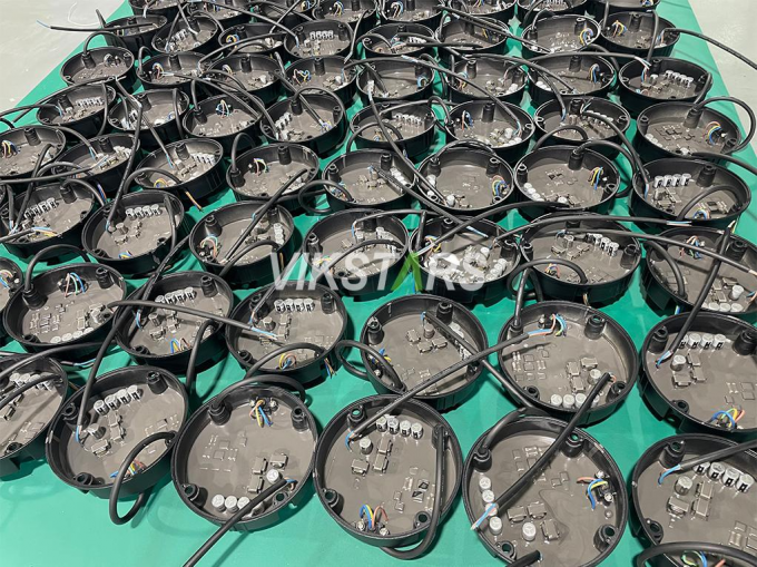 Cheapest Price UFO High Bay Lights 100W 150W 200W For Warehouse Workshop Factory 24