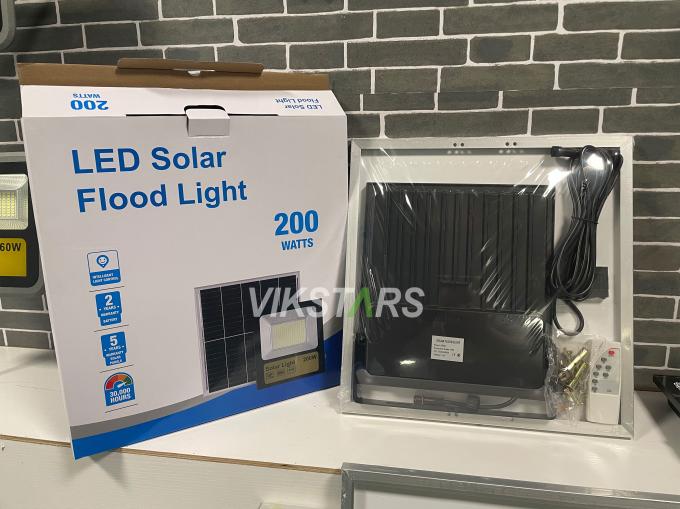 Cheapest Price ABS solar flood lights 30w 60w 100w 200w for yard garden park pathway 16