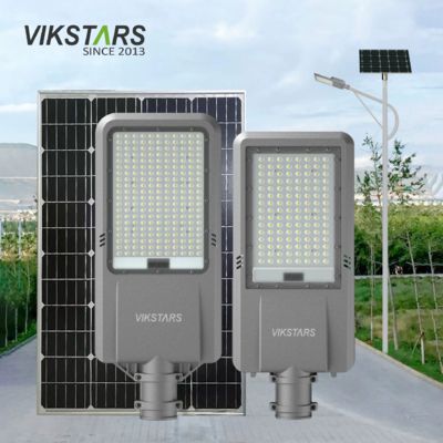 Buy 200W 300W 400W 500W Classsic Aluminum Solar Street Lights For Village Yard Outdoor online manufacture
