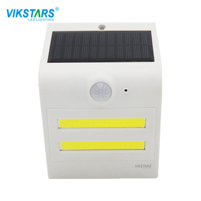 Buy 1200mAh Brightest Solar Powered Garden Lights 120 Degree Beam Angle For Fences Walls online manufacture